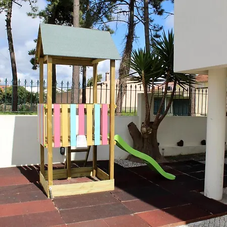 Aroeira Palm Beach Villa *