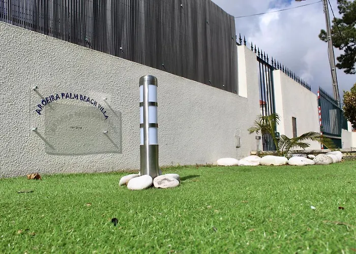 Aroeira Palm Beach Villa