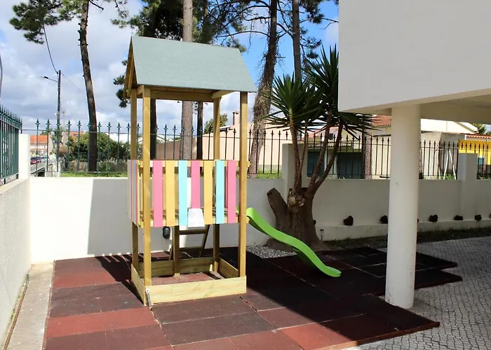 Aroeira Palm Beach Villa *